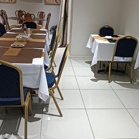 קלרקסדורפ Lala Poa Guest House מראה חיצוני תמונה