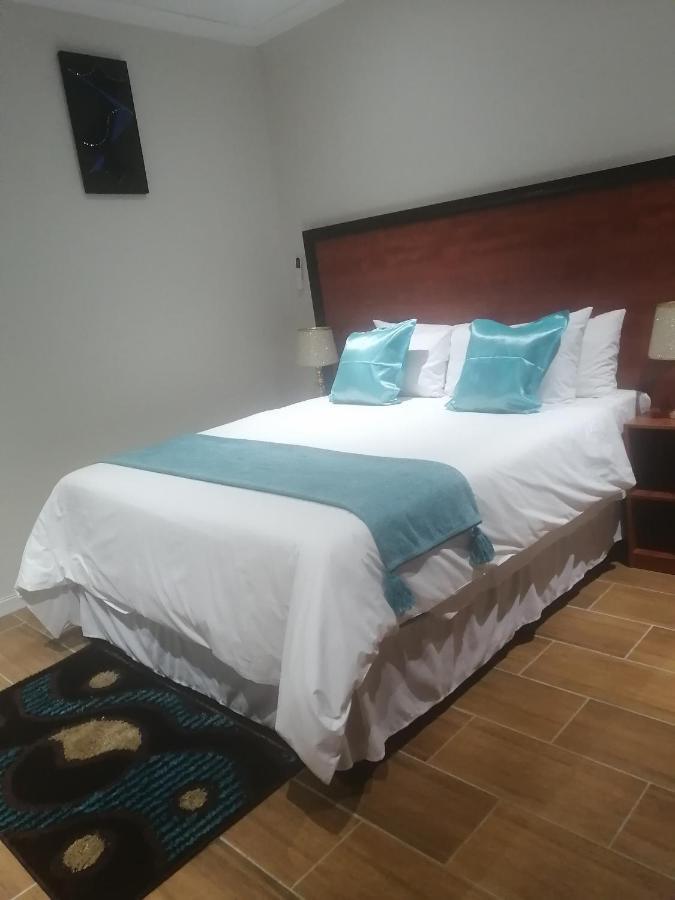 קלרקסדורפ Lala Poa Guest House מראה חיצוני תמונה