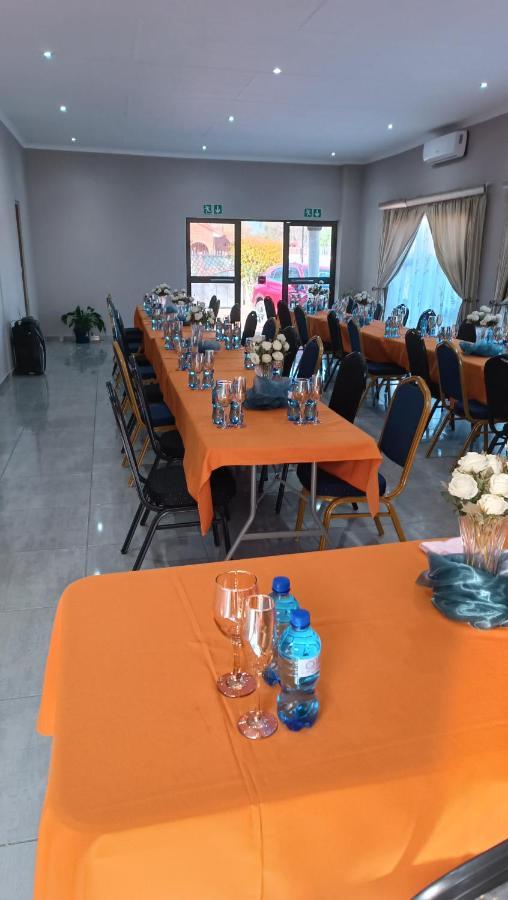 קלרקסדורפ Lala Poa Guest House מראה חיצוני תמונה